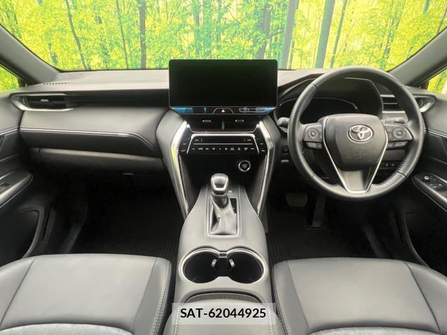 Toyota HARRIER 2025-01 8817520-1