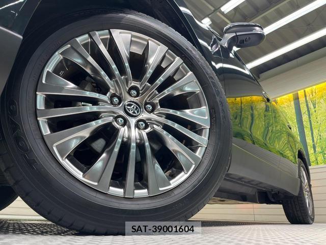 Toyota HARRIER 2024-03 8817559-12