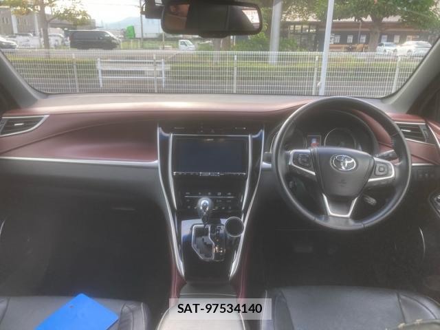Toyota HARRIER 2017-08 8817626-14
