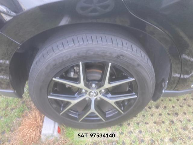Toyota HARRIER 2017-08 8817626-4