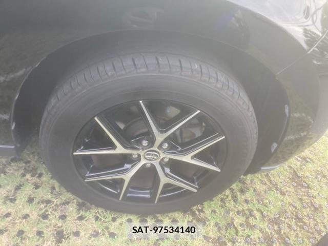 Toyota HARRIER 2017-08 8817626-5