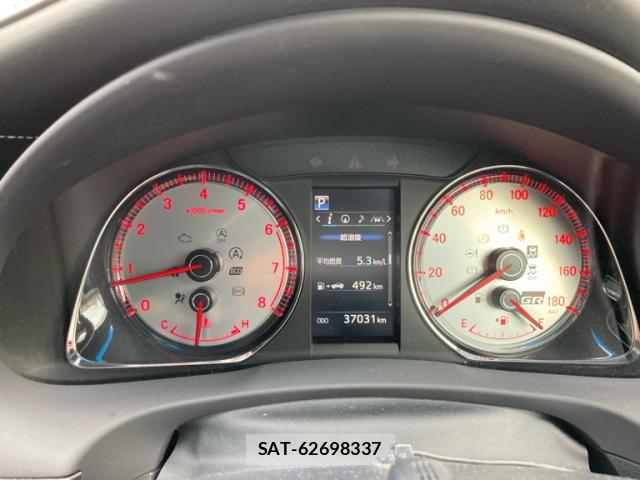 Toyota HARRIER 2019-06 8817627-11