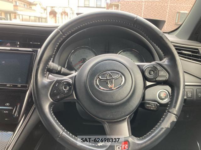 Toyota HARRIER 2019-06 8817627-8