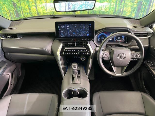 Toyota HARRIER 2025-01 8817657-1