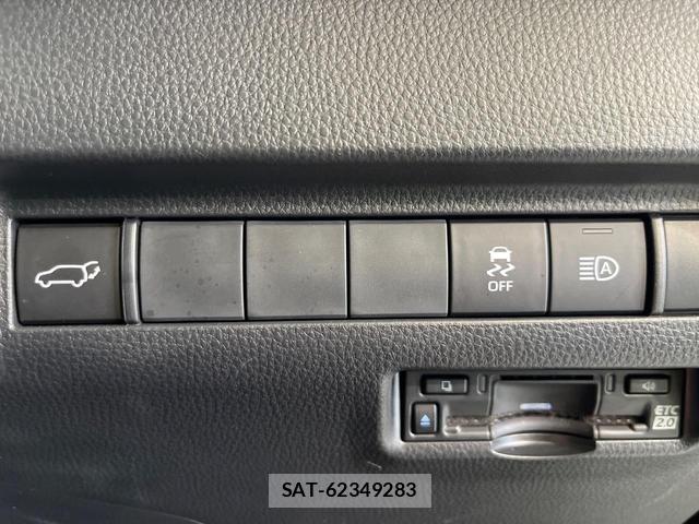 Toyota HARRIER 2025-01 8817657-6