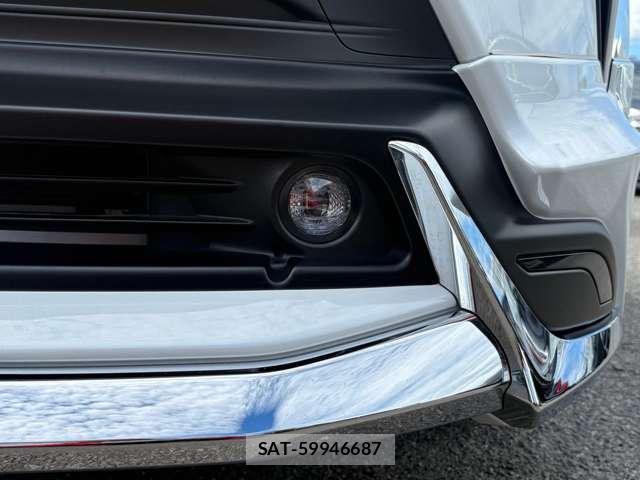 Toyota HARRIER 2023-10 8817752-3
