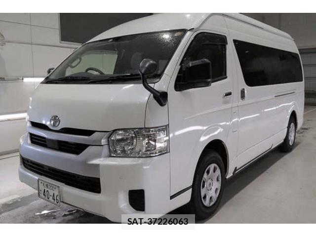 Toyota HIACE COMMUTER 2025-04 8812595-0