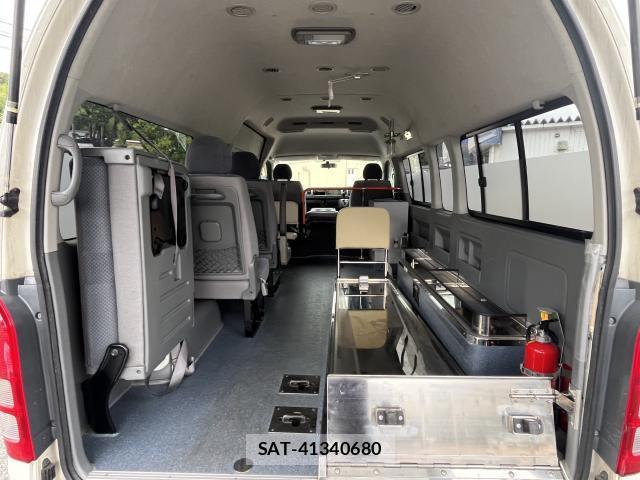 Toyota HIACE COMMUTER 2010-03 8815145-7