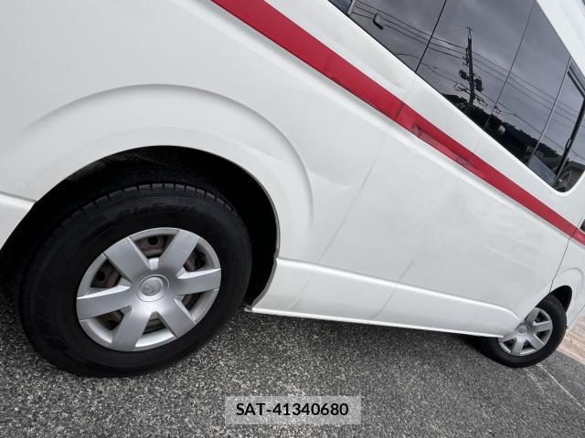 Toyota HIACE COMMUTER 2010-03 8815145-8