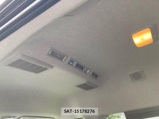 Toyota HIACE COMMUTER 2025-08 8816405-4