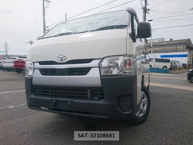 Toyota HIACE VAN 2021-08 8812387-0