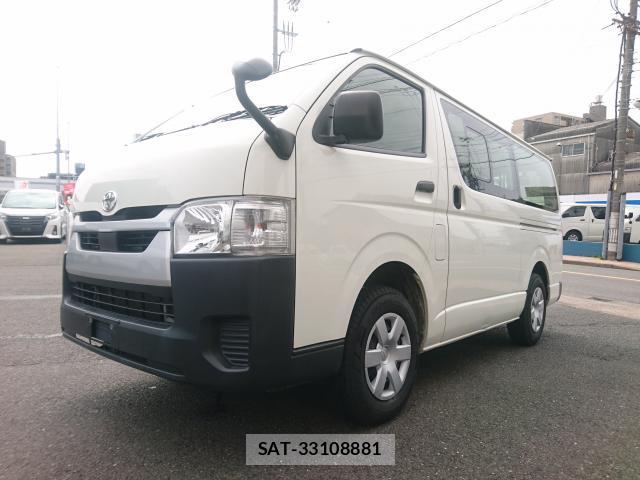 Toyota HIACE VAN 2021-08 8812387-12