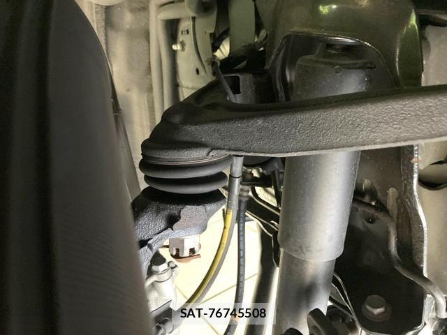 Toyota HIACE VAN 2025-07 8812478-19