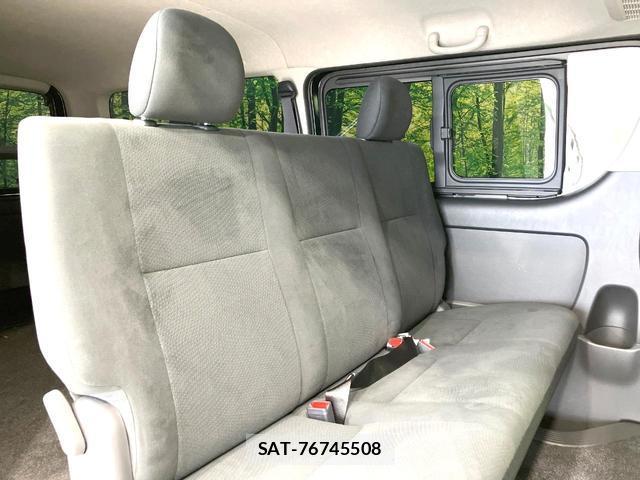 Toyota HIACE VAN 2025-07 8812478-8