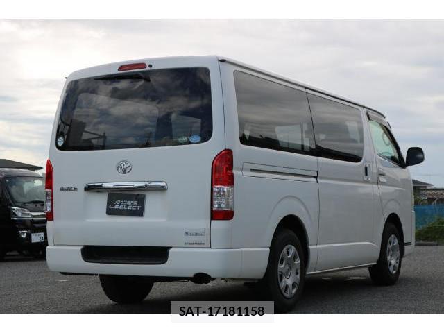 Toyota HIACE VAN 2017-12 8812498-1