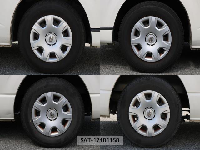 Toyota HIACE VAN 2017-12 8812498-8