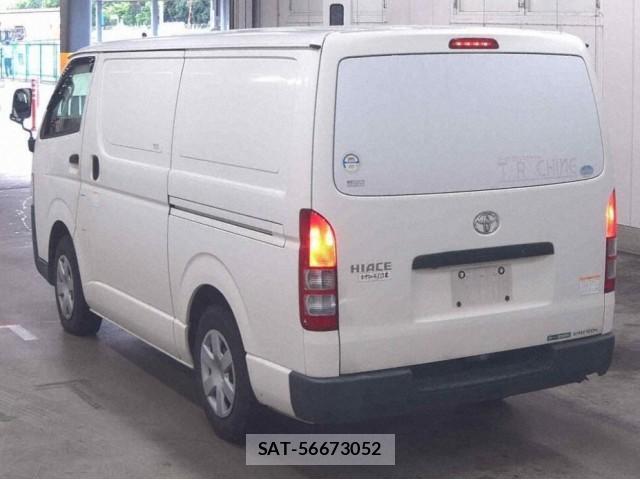 Toyota HIACE VAN 2016-07 8812575-1