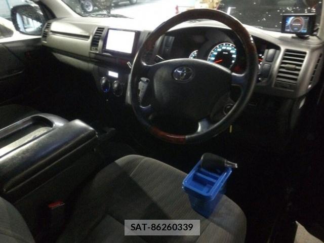 Toyota HIACE VAN 2010-10 8812584-3