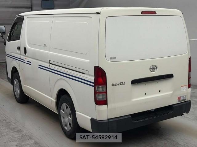 Toyota HIACE VAN 2015-08 8812589-1