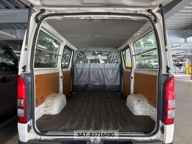 Toyota HIACE VAN 2021-03 8812610-2