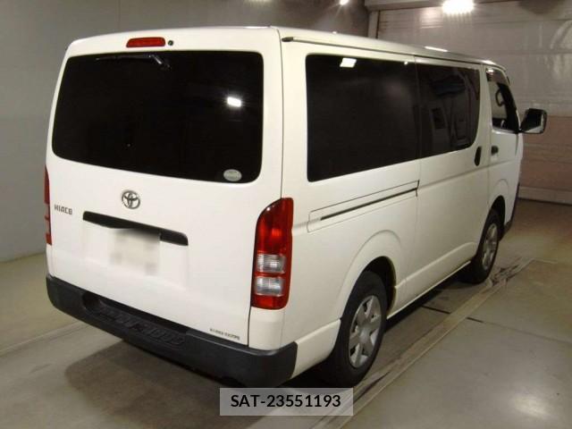 Toyota HIACE VAN 2016-08 8812635-1