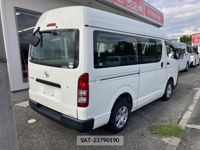Toyota HIACE VAN 2012-01 8812727-2