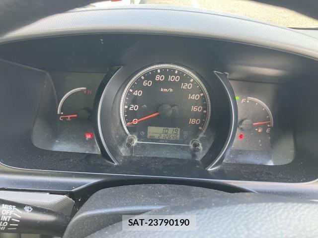 Toyota HIACE VAN 2012-01 8812727-7