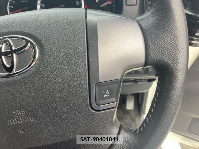 Toyota HIACE VAN 2020-05 8813344-18