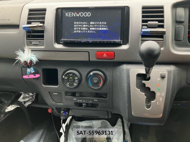 Toyota HIACE VAN 2006-09 8813480-11