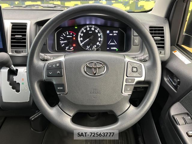 Toyota HIACE VAN 2025-11 8813708-11