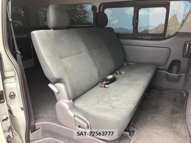 Toyota HIACE VAN 2025-11 8813708-9