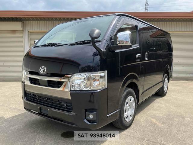 Toyota HIACE VAN 2022-09 8813914-0