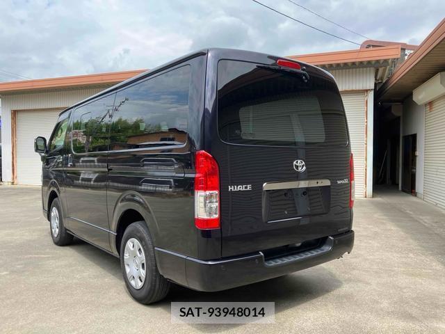 Toyota HIACE VAN 2022-09 8813914-10