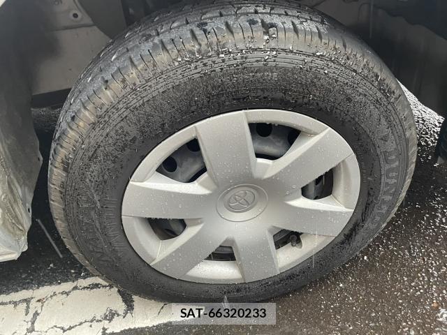 Toyota HIACE VAN 2015-04 8815714-6