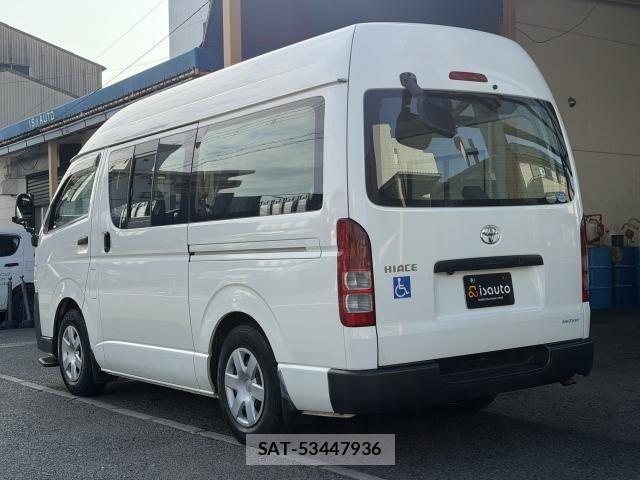 Toyota HIACE VAN 2012-04 8815846-16
