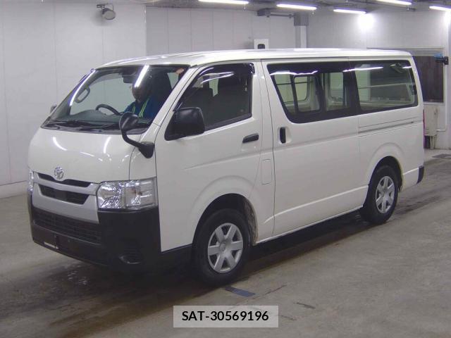 Toyota HIACE VAN 2020-08 8816002-4