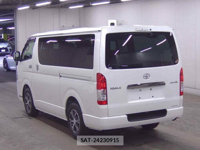 Toyota HIACE VAN 2026-03 8816049-1