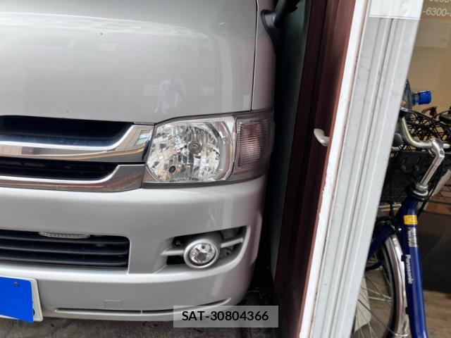 Toyota HIACE VAN 2008-05 8816275-13