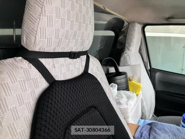 Toyota HIACE VAN 2008-05 8816275-9