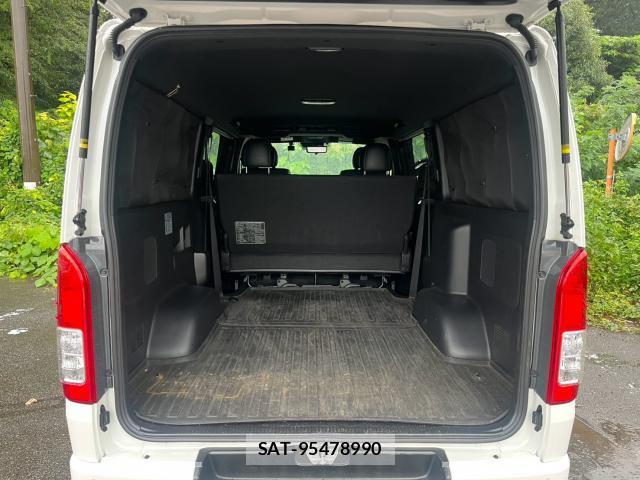 Toyota HIACE VAN 2021-09 8816501-4