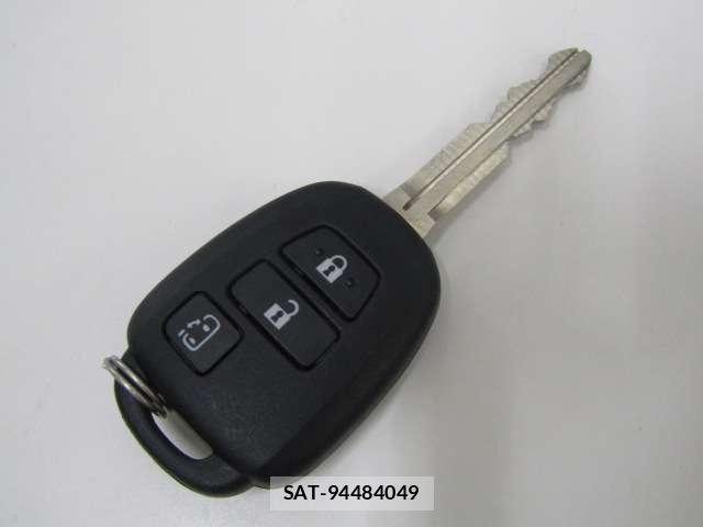 Toyota HIACE VAN 2026-08 8816958-10