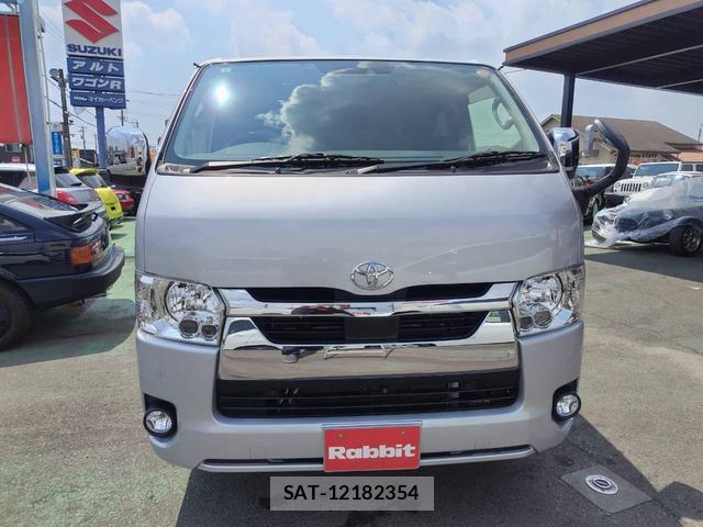 Toyota HIACE VAN 2022-03 8817629-1