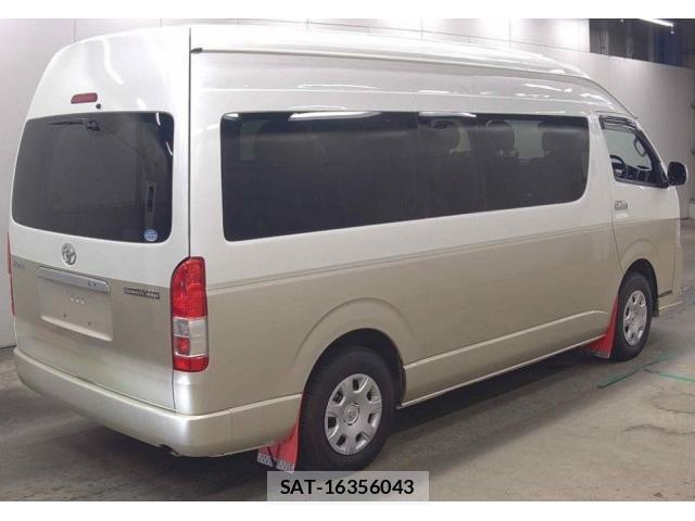Toyota HIACE WAGON 2020-06 8812564-1