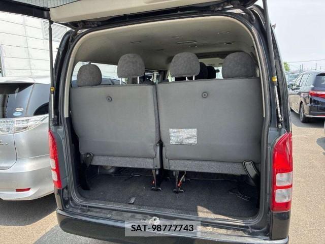 Toyota HIACE WAGON 2012-12 8812598-2
