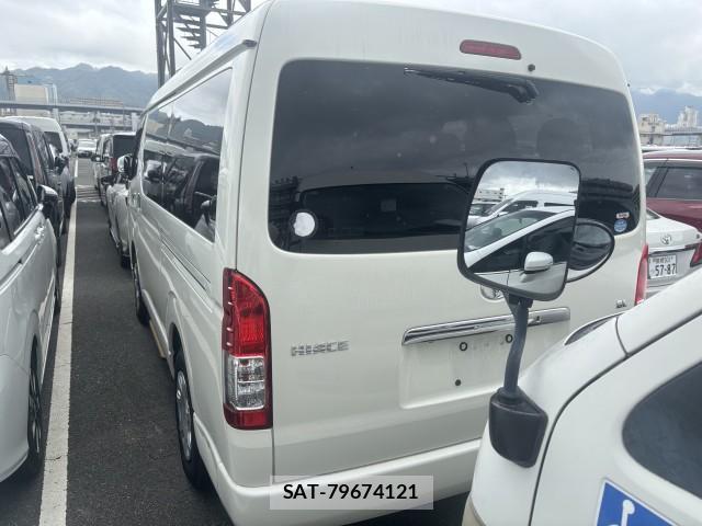 Toyota HIACE WAGON 2018-11 8812711-4