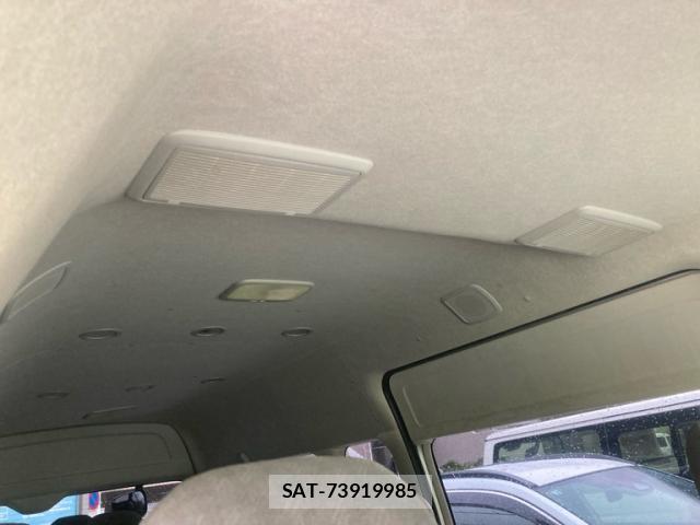 Toyota HIACE WAGON 2014-05 8813247-9