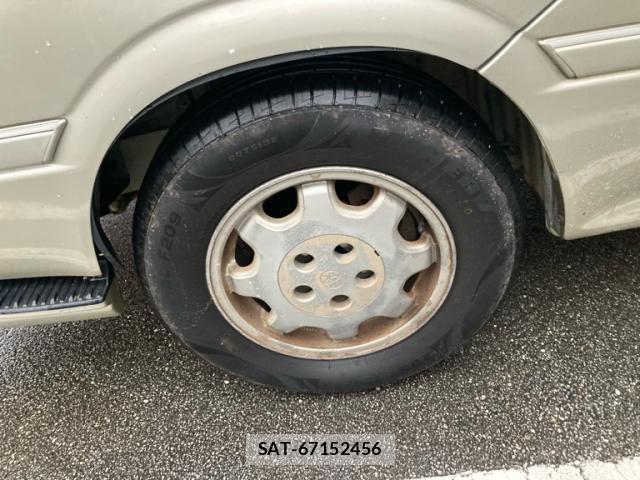 Toyota HIACE WAGON 2001-01 8813355-4