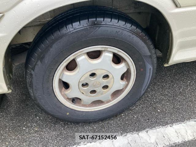 Toyota HIACE WAGON 2001-01 8813355-6