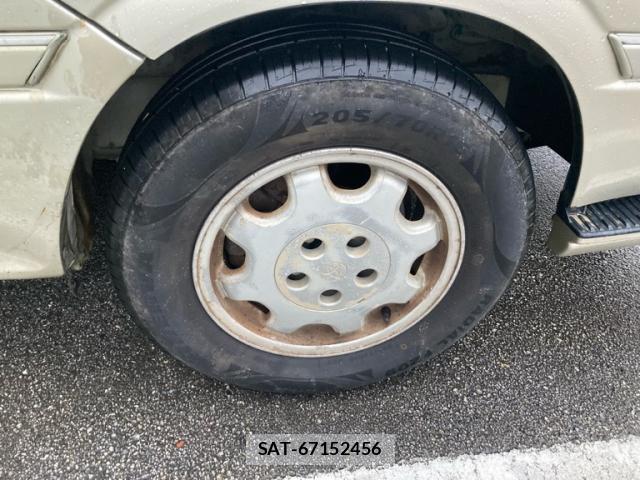 Toyota HIACE WAGON 2001-01 8813355-7