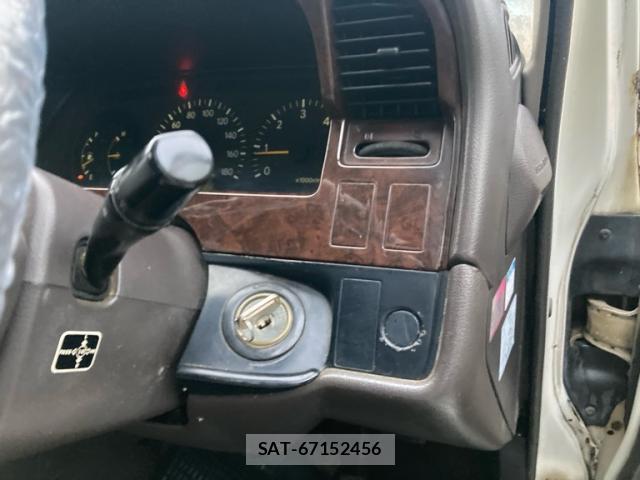 Toyota HIACE WAGON 2001-01 8813355-9
